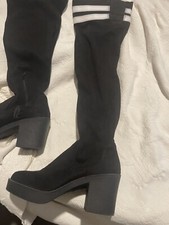 Stivali scamosciati neri alti